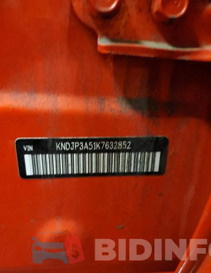 KNDJP3A51K7632852 Photo# 13
