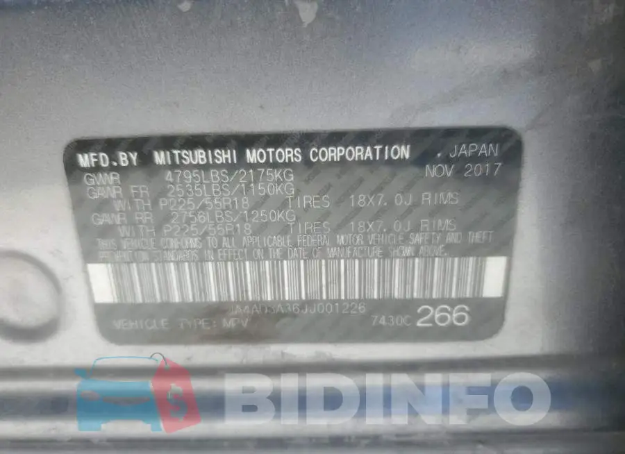 JA4AD3A36JJ001226 Photo# 13