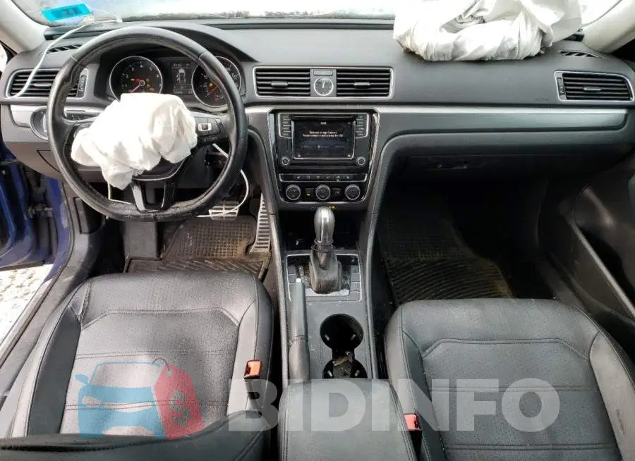 1VWDT7A37HC019565 Photo# 8