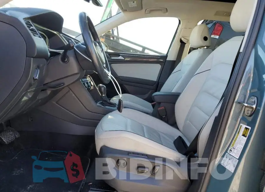 3VV4B7AX6KM117731 Photo# 7
