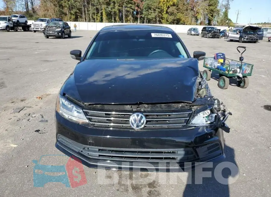 3VWDB7AJ0HM204847 Photo# 5