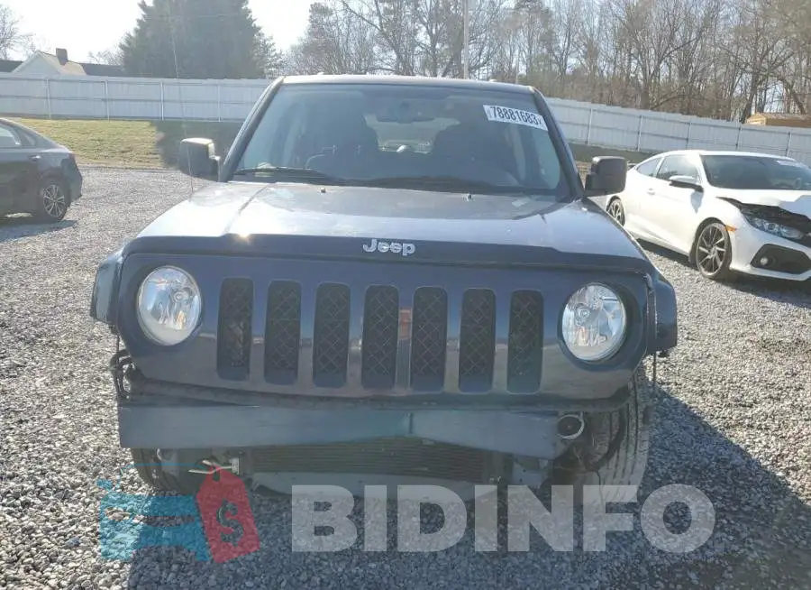 1C4NJPBAXHD149618 Photo# 5