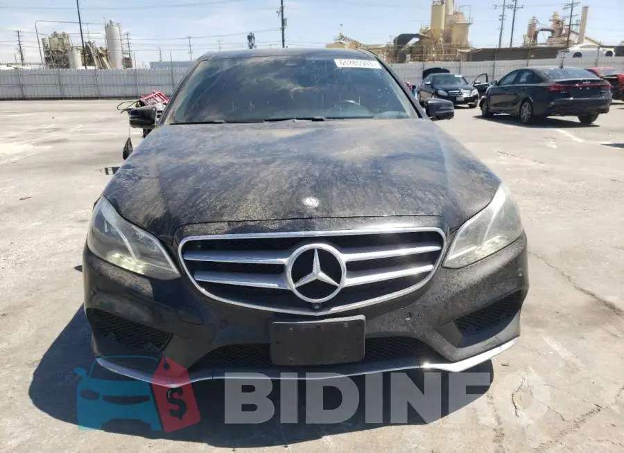 WDDHF5KB5FB100045 Photo# 5