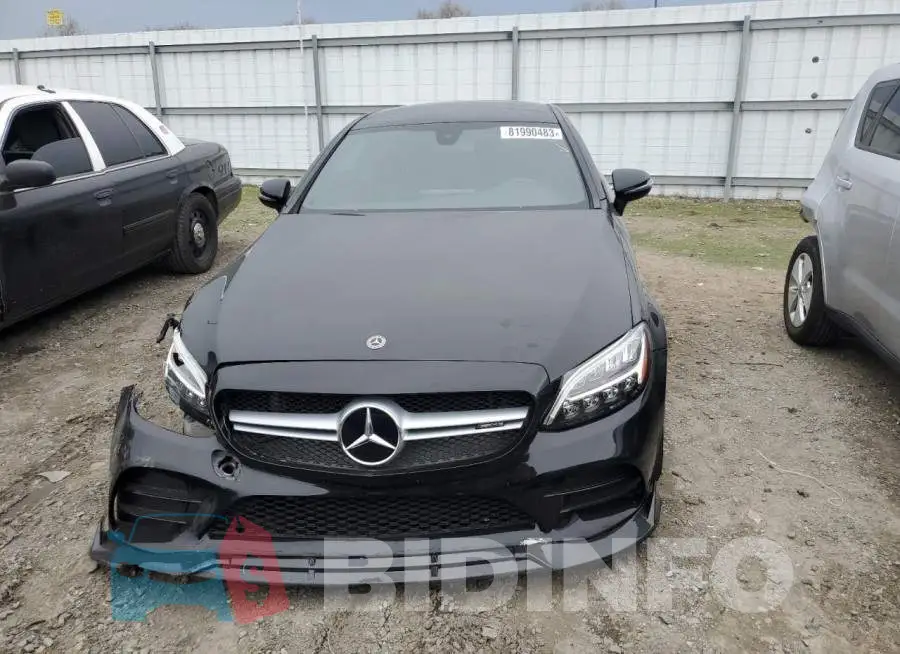 WDDWJ6EB5KF845257 Photo# 5