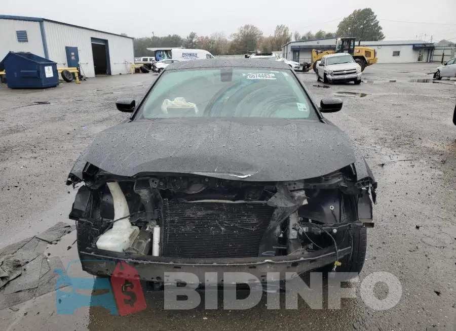 2C3CDXBG7FH771374 Photo# 5