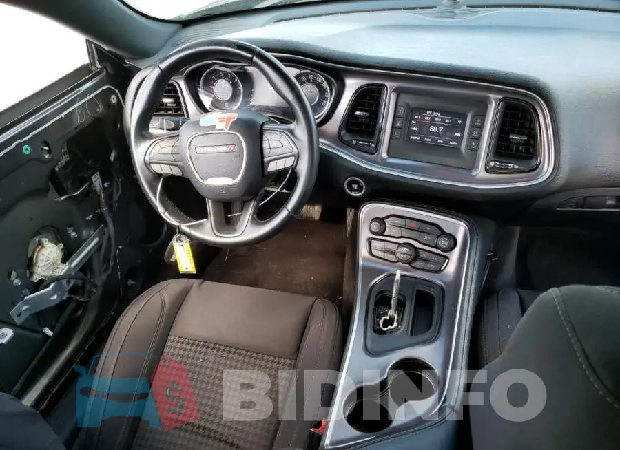 2C3CDZAG8FH787807 Photo# 8