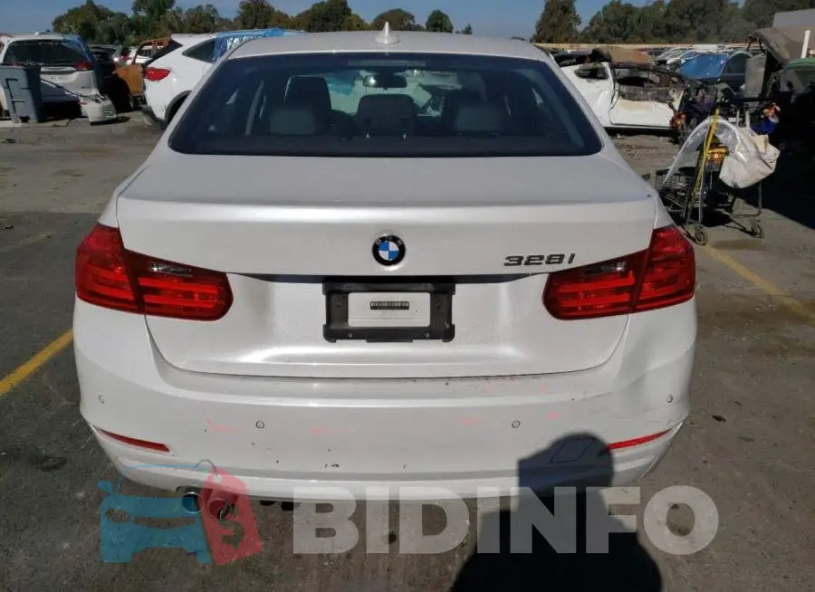 WBA3A5G53FNS82748 Photo# 6