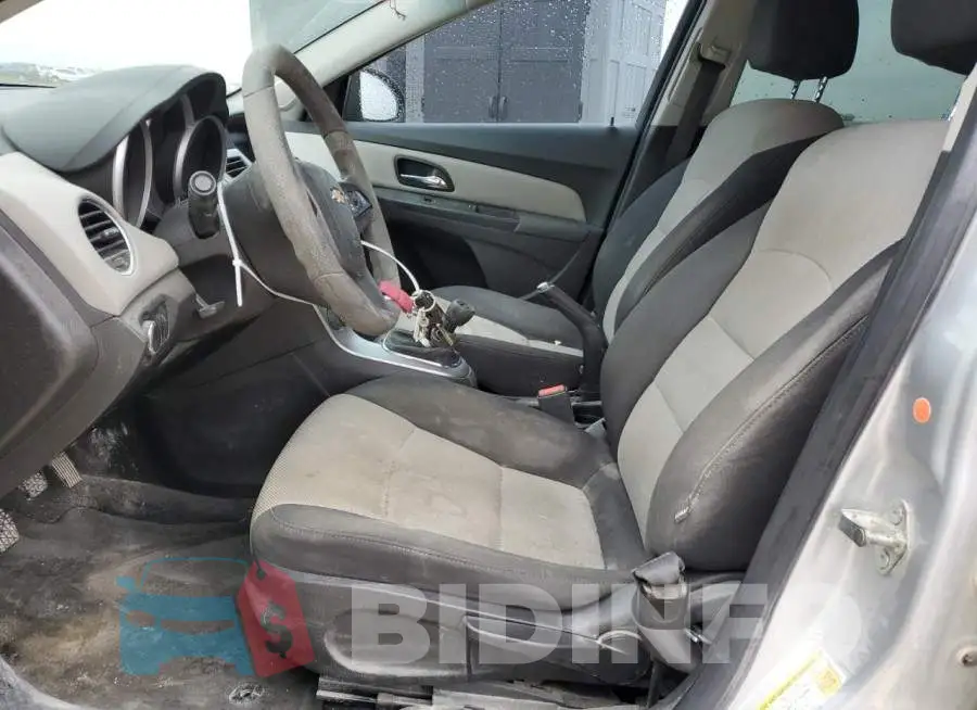 1G1PB5SH4F7173375 Photo# 7
