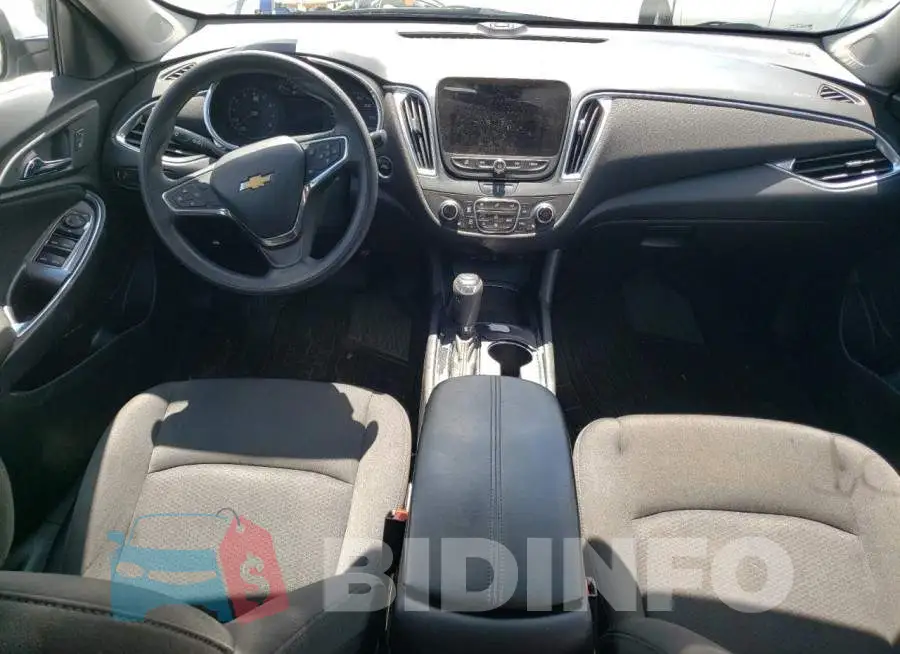 1G1ZD5ST3LF098726 Photo# 8