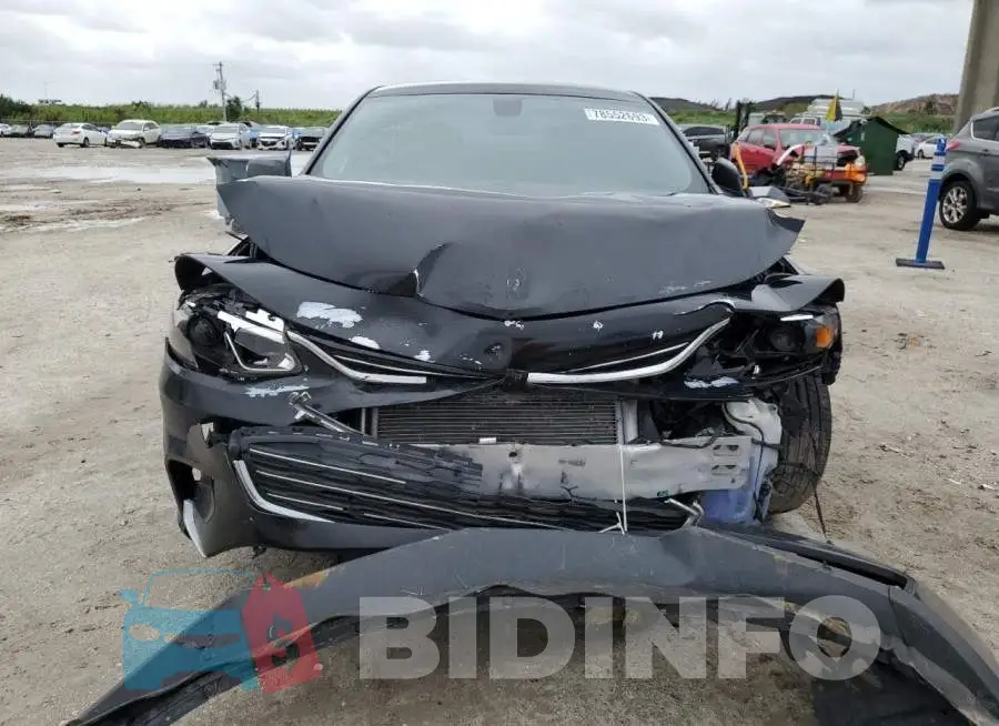 1G1ZD5ST5JF172113 Photo# 5
