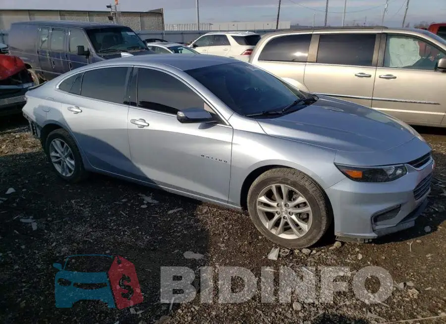1G1ZD5ST9JF125182 Photo# 4