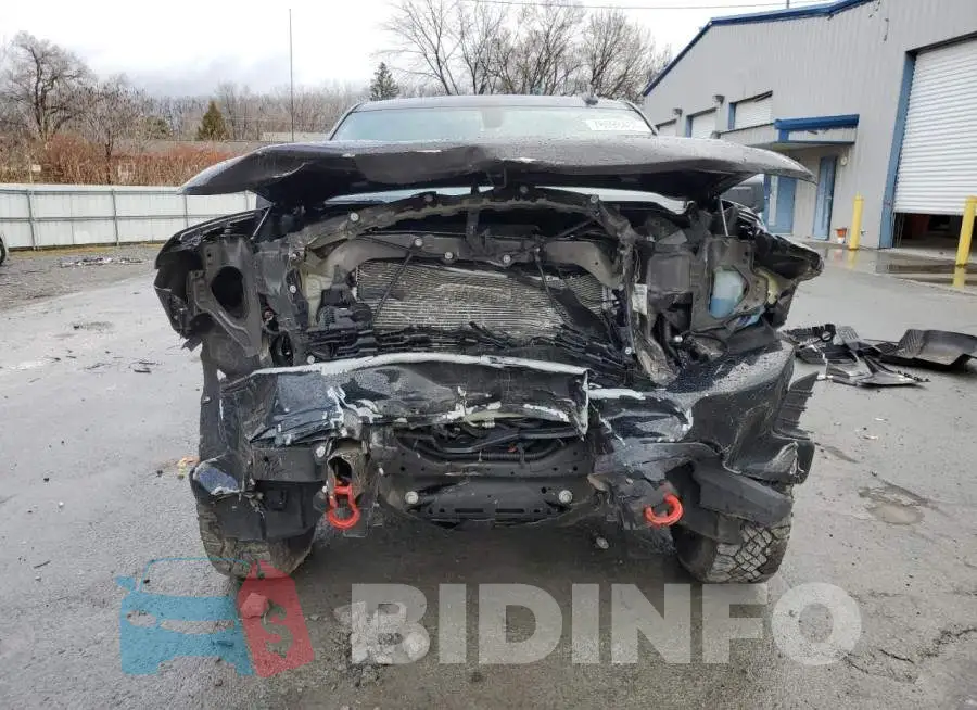 3GCPYCEF6MG321726 Photo# 5