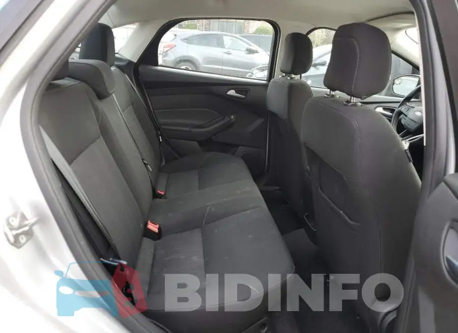 1FADP3F25JL306494 Photo# 10