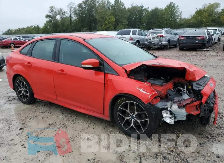 1FADP3F27GL246324 Photo# 4