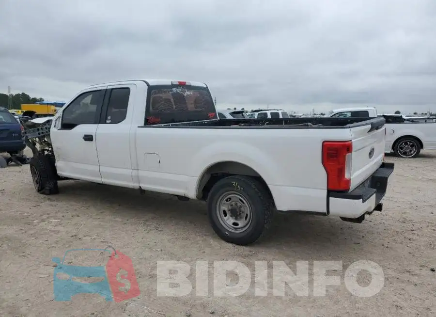 1FT7X2A60HEE21028 Photo# 2