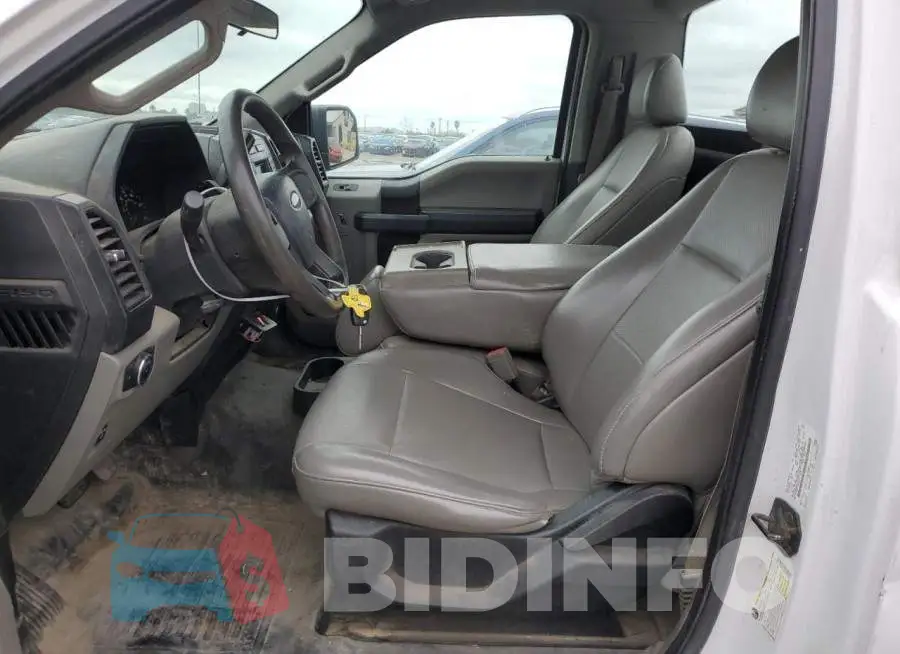 1FTMF1CB5KKC16579 Photo# 7