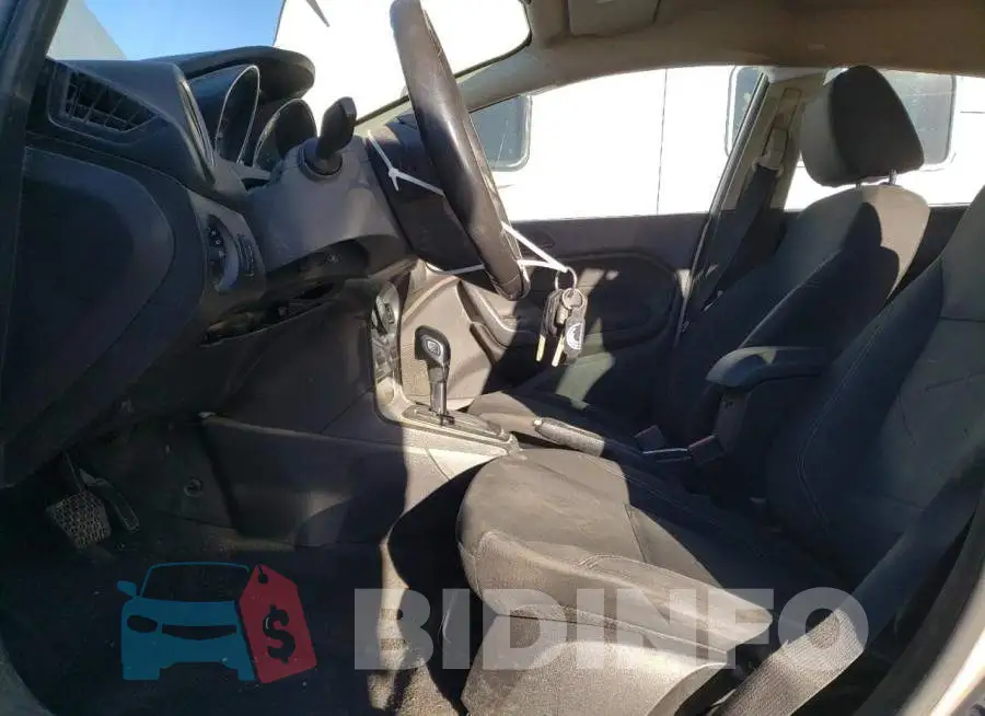 3FADP4EJXFM172943 Photo# 7