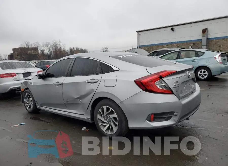 19XFC2F57HE215135 Photo# 2