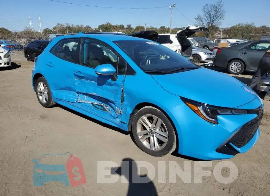JTND4RBE4L3093932 Photo# 4