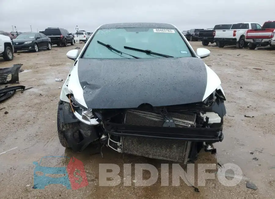 3VW5T7AU7HM017231 Photo# 5