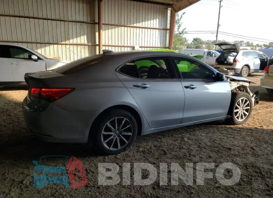 19UUB1F59JA001200 Photo# 3
