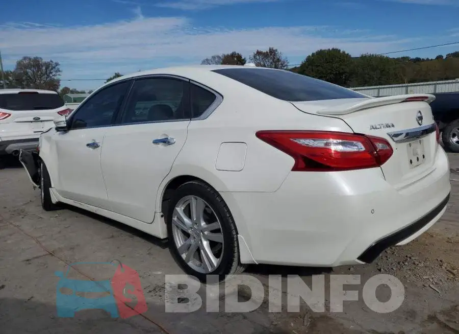 1N4BL3AP3HC232962 Photo# 2