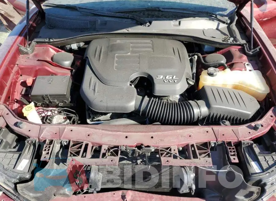 2C3CDXHG2MH561527 Photo# 11