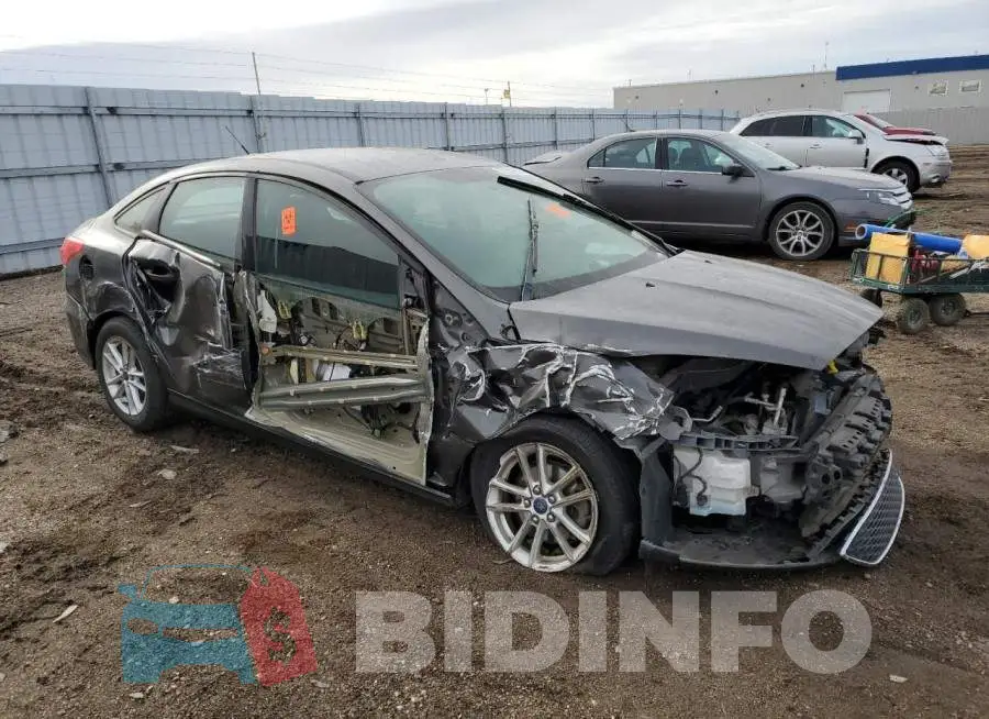 1FADP3F22FL233480 Photo# 4