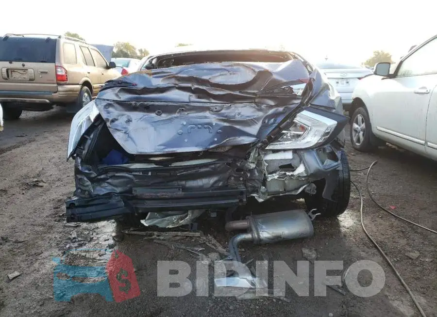 19XFC2F82LE014875 Photo# 6