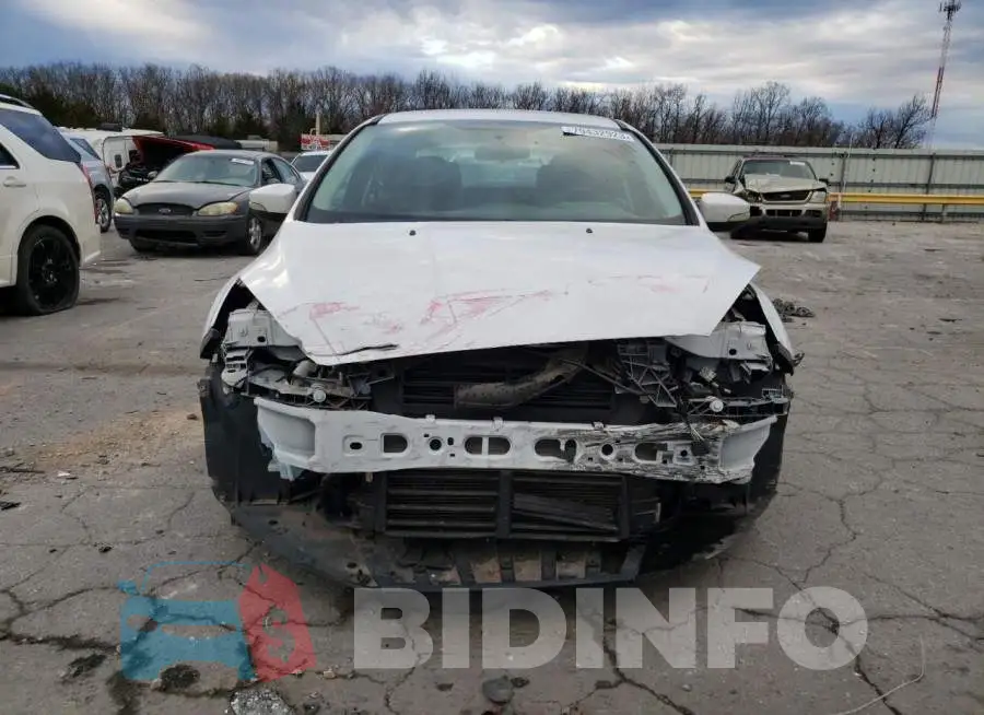 1FADP3F26GL322017 Photo# 5