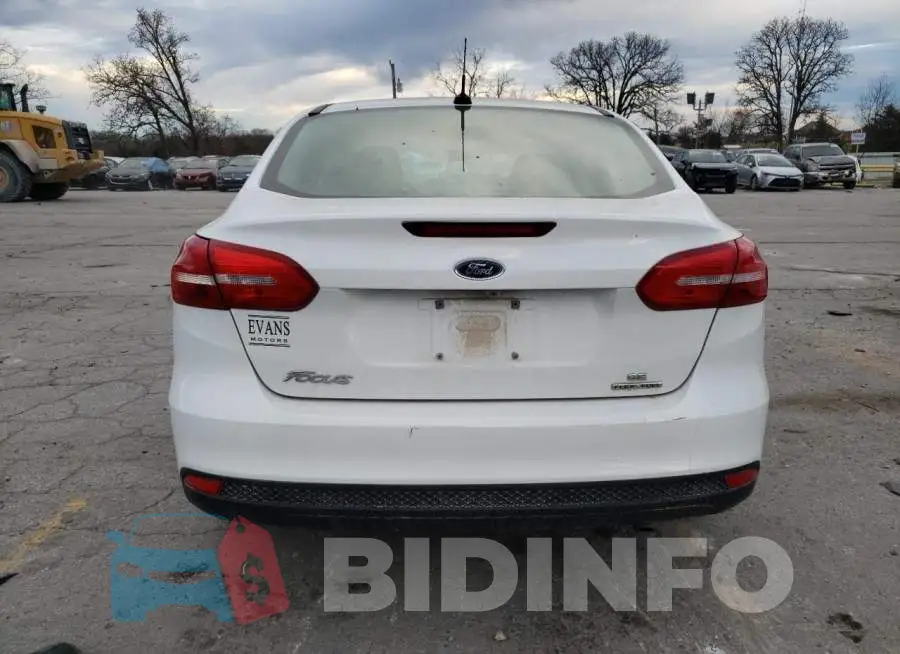 1FADP3F26GL322017 Photo# 6