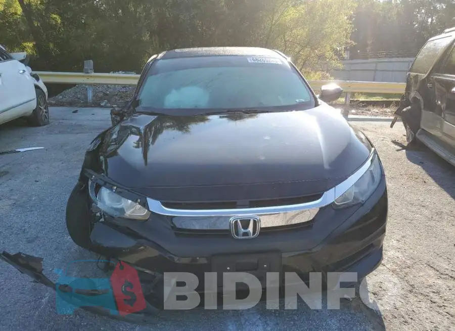 19XFC2F78GE003943 Photo# 5