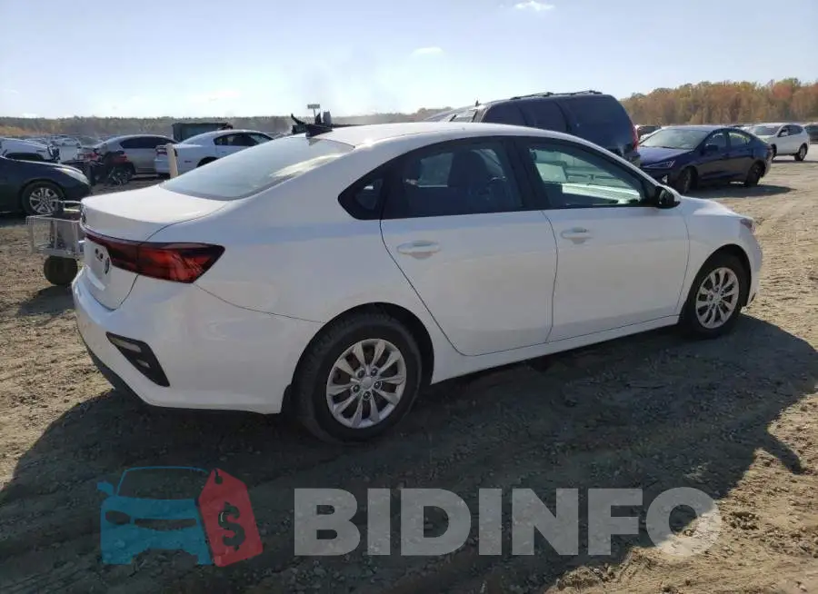 3KPF24AD6KE030756 Photo# 3