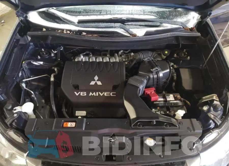 JA4JZ4AX1FZ011133 Photo# 12
