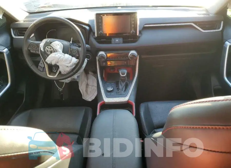 2T3J1RFV8LC078729 Photo# 8