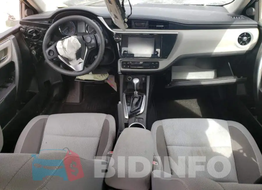 5YFBURHEXJP821518 Photo# 8