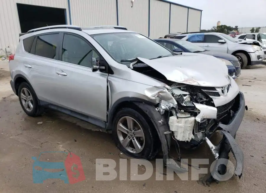 JTMWFREV8FD069425 Photo# 4
