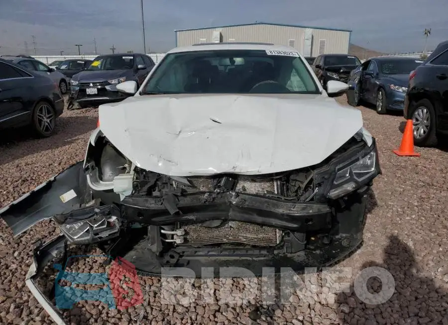 1VWBT7A33HC063683 Photo# 5