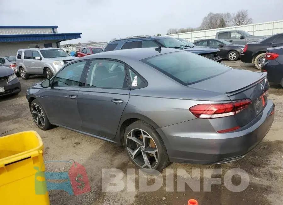 1VWMA7A36LC026523 Photo# 2