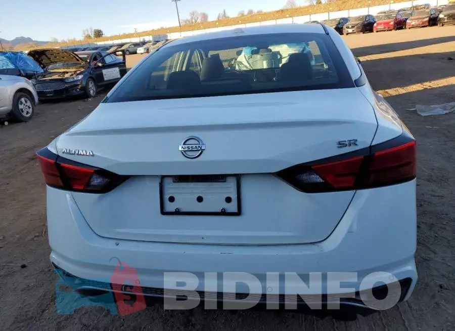 1N4BL4CV6LN308169 Photo# 6