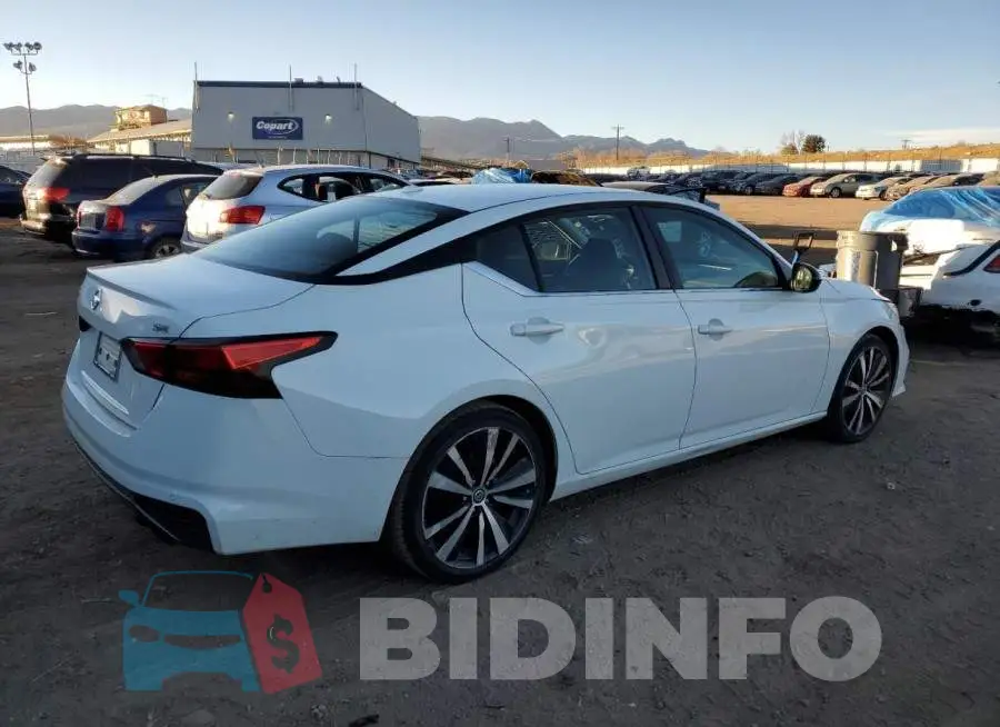 1N4BL4CV6LN308169 Photo# 3