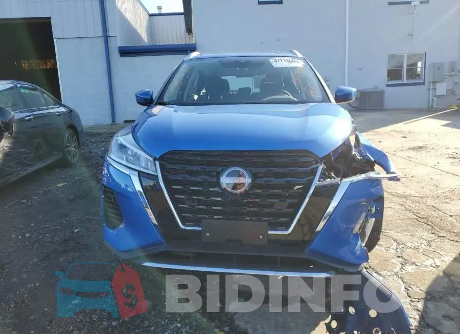 3N1CP5CV3PL537782 Photo# 5