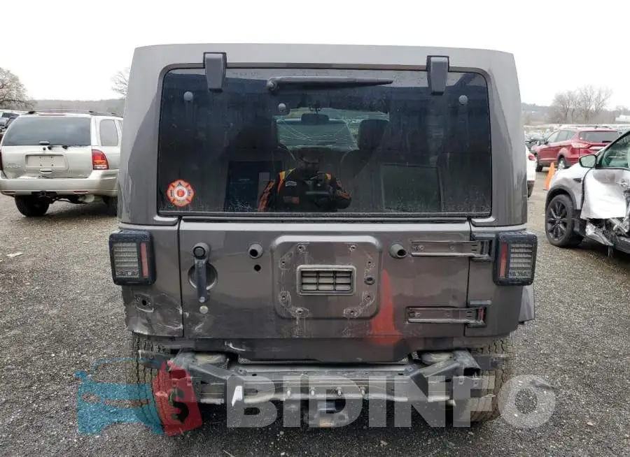 1C4BJWEG5GL222072 Photo# 6