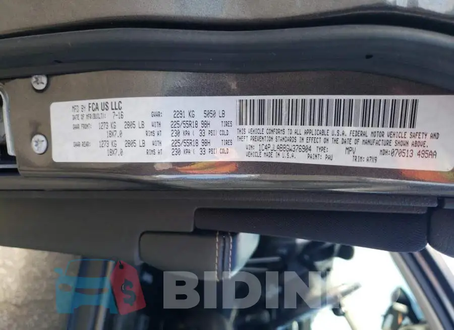1C4PJLAB8GW376904 Photo# 13