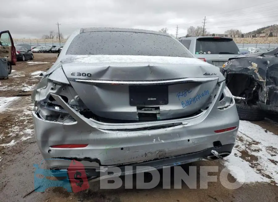 WDDZF4KB7KA551752 Photo# 6