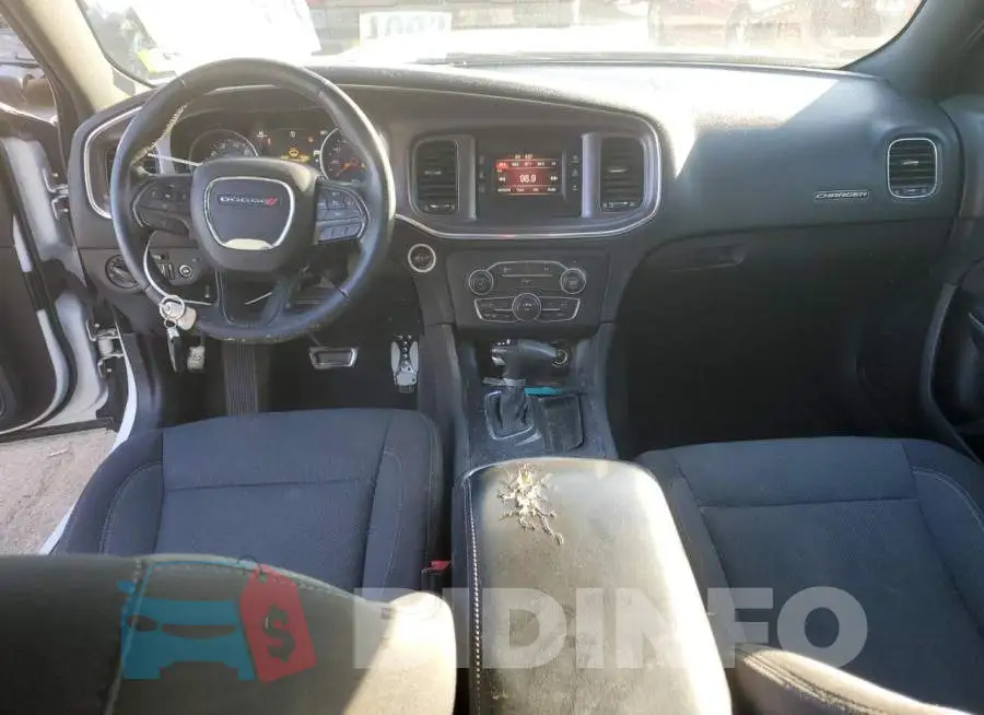 2C3CDXBG6FH741055 Photo# 8