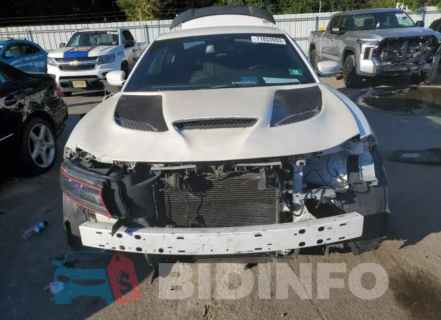 2C3CDXBG6FH741055 Photo# 5