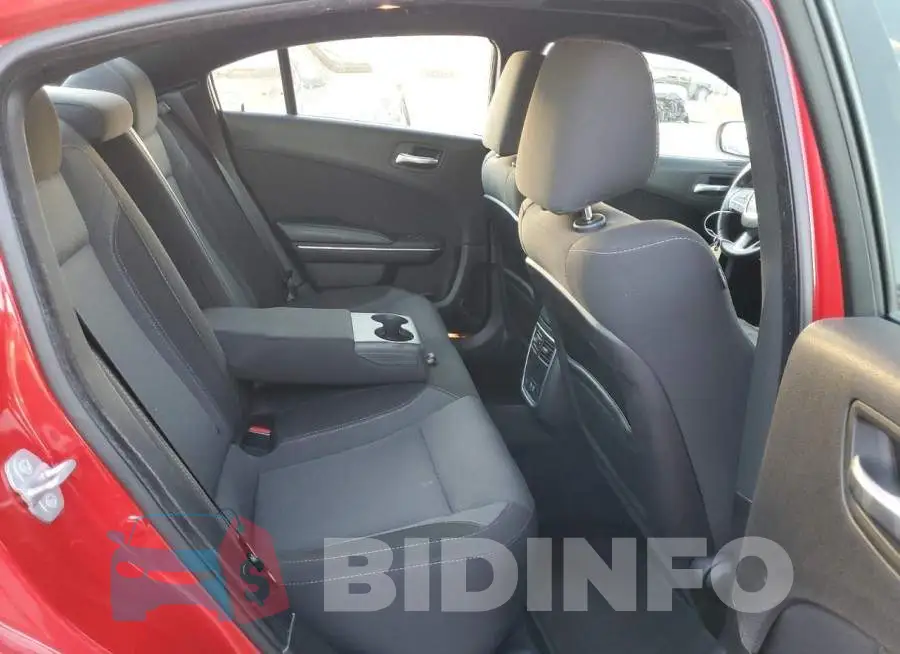 2C3CDXHG4FH805732 Photo# 10