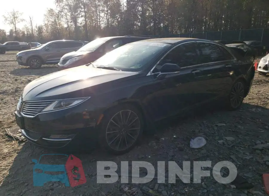 3LN6L2LUXGR617066 Photo# 1