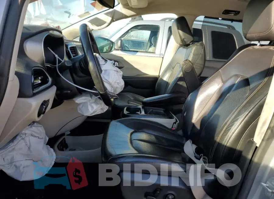 2C4RC1BG2LR271313 Photo# 7